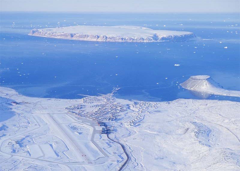 U.S. military facilities at Pituffik Space Base in Greenland’s Arctic landscape.